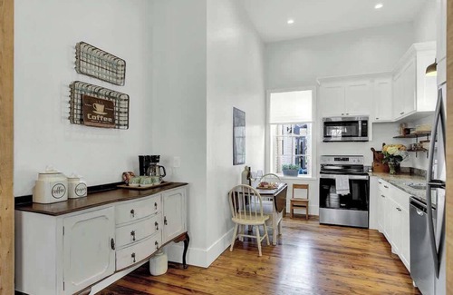 Fredericksburg House | Elegant Home with Wine Cellar & Cozy Firepit Retreat