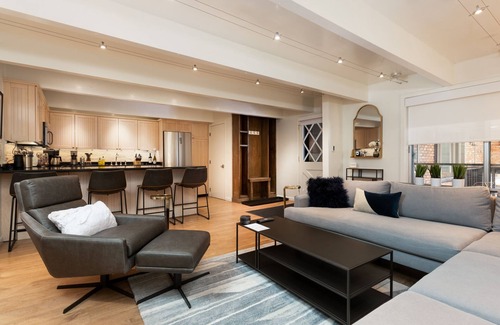 Aspen Condo | Modern 2BR Aspen Condo Near Gondola with Spa & Hot Tub