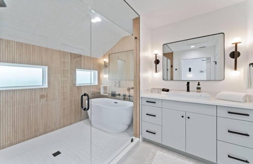 South Ponte Vedra Beach House | Relaxing 5-Bedroom Beach Retreat at a 4-Star Hotel