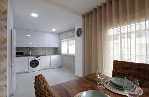 Armacao de Pera Apartment | Modern Apartment with Pool - 10/10 Guest Rated, Near Beach