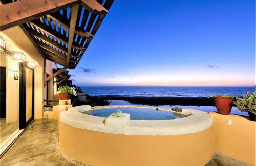 Todos Santos Villa | Unforgettable Retreat with Pool & Ocean Views at Casa Bella