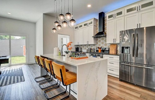 Fountain Square House | Modern Home with Pool Table, 10 Min to Downtown