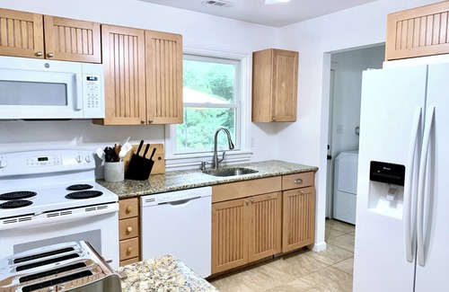 Montauk House | Enchanting Montauk: Oceanfront Bliss with Spa & Pet-Friendly
