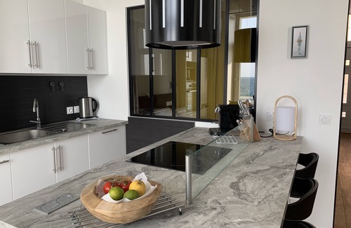 Parame Apartment | Beautiful Oceanfront Apartment with Magnificent Sea Views