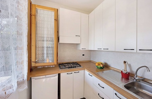 Marina di Andora House | Pet Friendly Villa Colombo V3 with Pool & Ocean Views