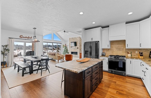 McCall House | Discover Meadowbright Vista: Pool, Hot Tub & Ocean View