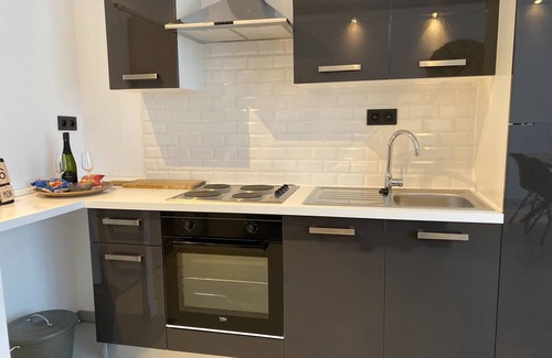 Zwijndrecht Apartment | Modern Apartment Steps from Antwerp Center & Sportpaleis