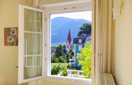 Merano Apartment | Modern Apartment in Quiet Central Meran with Pool & Spa