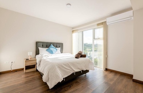 San Jose Apartment | Modern Apartment with Pool - 15 Minutes from Airport