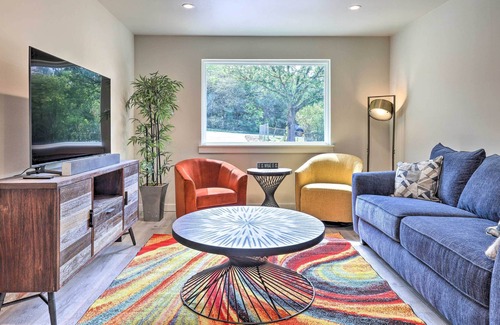 Hays House | NEW! Modern & Colorful Buda Home Near Dtwn Austin!