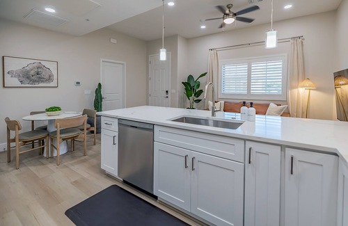 Tucson Condo | Modern 1bd/1ba with Pool & Spa - Guest Rated 10/10!