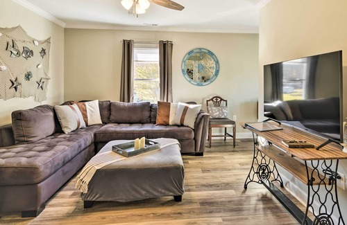 Deltaville Apartment | NEW! Modern Deltaville Suite: Inlet Access On-Site