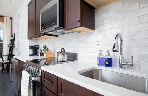 Villa Heights House | Experience the Modern Farmhouse Loft in NoDa with Views