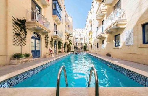 Ghajnsielem Apartment | Modern Ground Floor Apartment with Pool & Pet-Friendly Options