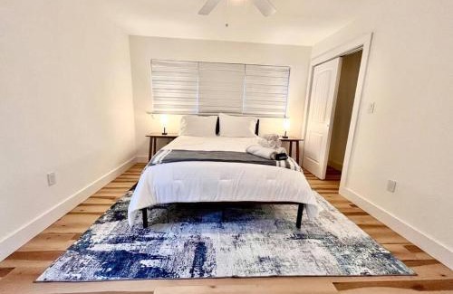Bertram House | NEW Modern Hill Country Hideaway