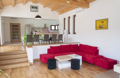 Svetvincenat Villa | Modern Villa with Private Pool and Ocean View for Families