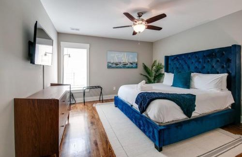 Nashville Apartment | Stylish Nashville Condo with 2 King Beds Near Entertainment