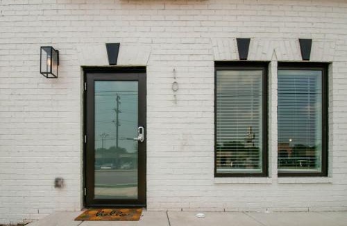 Nashville Apartment | Stylish Nashville Condo with 2 King Beds Near Entertainment