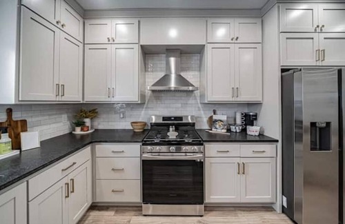 Idaho Falls House | Ideal Stay Near Downtown, River & Airport with Breakfast