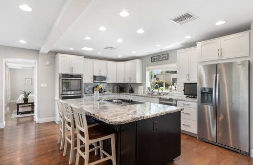 Paradise Valley Village House | Oasis Overlook: Top-Rated Retreat with Pool & Scenic Views