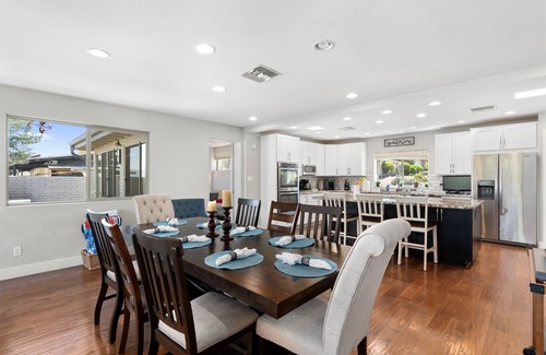 Paradise Valley Village House | Oasis Overlook: Top-Rated Retreat with Pool & Scenic Views