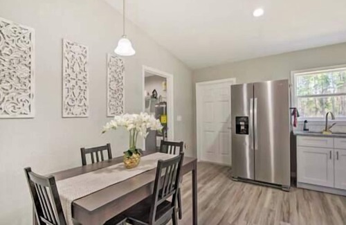Ocala House | Pet-Friendly Ocala Getaway with Fenced Yard & Kitchen