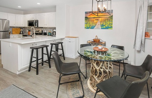 Eagle House | New! On Eagle River| Walk to Downtown| Skiing Less Than 30 Minutes Away