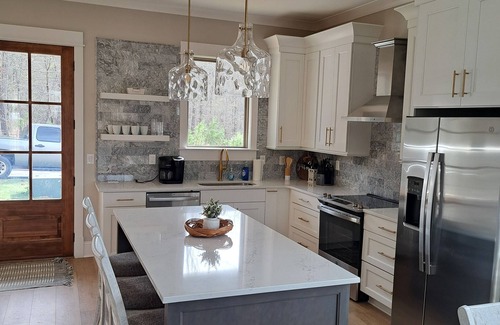 Wedowee House | Newly Listed 6-Bedroom Home with Family-Friendly Amenities