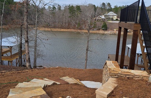 Wedowee House | Newly Listed 6-Bedroom Home with Family-Friendly Amenities