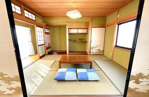 Fukuchiyama House | New Open Retreat: Private Home with Pool & BBQ in Nature!