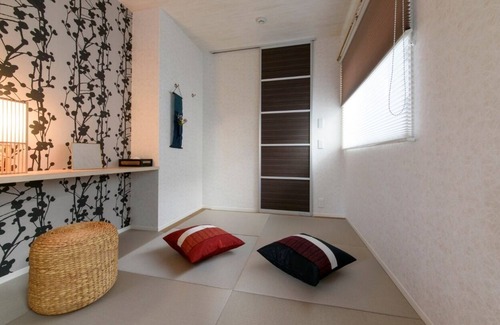 Kanazawa Apartment | Convenient Kanazawa Stay: Family-Friendly & Steps from Station