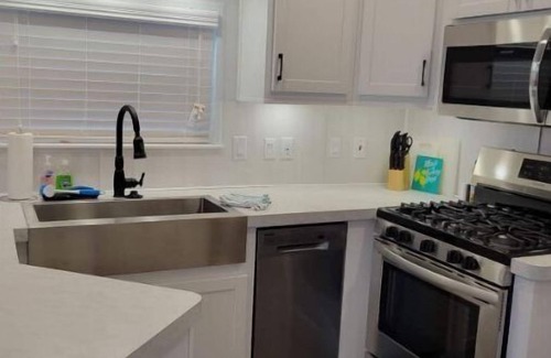 Moses Lake Cabin | Family-Friendly New Park Model Home with Great Reviews