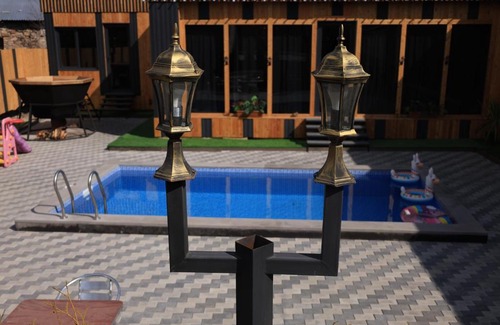 Oshakan House | New Parpi Guest House
