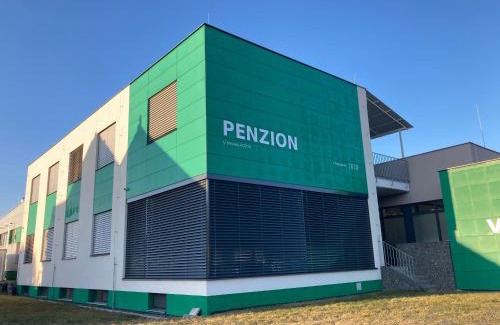 Kunovice House | Pet-Friendly Getaway at New Pension in ROTOR Brewery