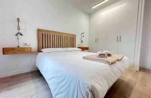 Vigo Apartment | New Port Hotel: Pet-Friendly Stay with Free Parking