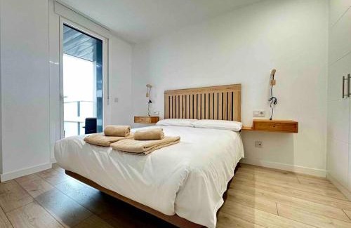 Vigo Apartment | New Port Hotel: Pet-Friendly Stay with Free Parking