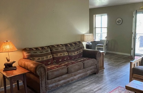 Jemez Springs Cabin | Guest Rated 10/10! Jemez Mountain Cabin with Lake View