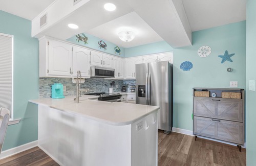 Gulf Shores House | NEW Prime Spot! Walk to Shrimp Fest, Beach, Shops, and Dining! Pet Friendly!