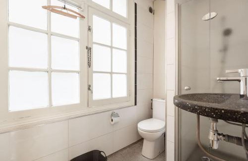 De Weteringschans Apartment | Private Authentic Apartment in City Centre, Family-Friendly!