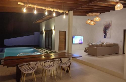 Ko Pha-ngan Villa | Exclusive Private Pool Villa with Oceanfront Views