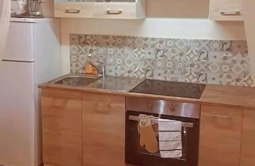 Stroumpi House | Relaxing Villa with Pool and Hot Tub for Memorable Getaways