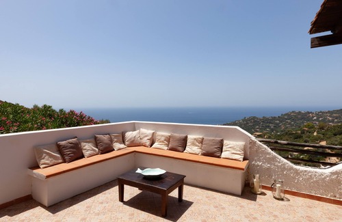 Villaggio delle Mimose Villa | Villa Evie: Scenic Sea Views, Pool & Quiet Escape Await