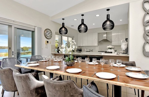 Dora Creek House | new property Lake Palm Luxury Resort Estate