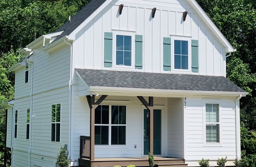 Tullahoma Cottage | Experience Tim’s Ford Lake: Poolside Retreat with Spa