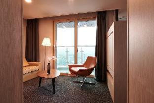 Jinju Hotel | Discover New Raon Stay: Family-Friendly 4-Star Retreat