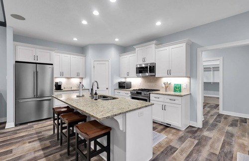 Laotto House | NEW! Relaxing 3BR Haven in Fort Wayne