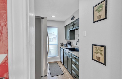 West Arlington House | NEW! Relaxing Family Retreat in West Arlington