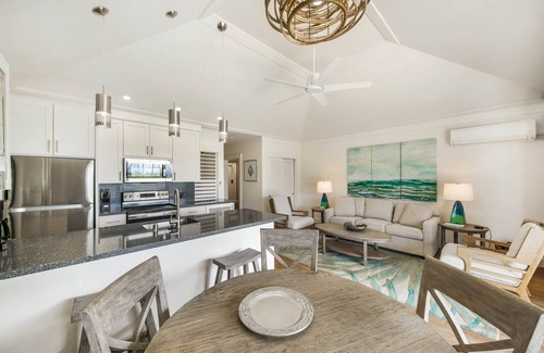 Poipu Condo | Oceanview Corner Unit: Guest Rated 10/10 with Pool & Spa