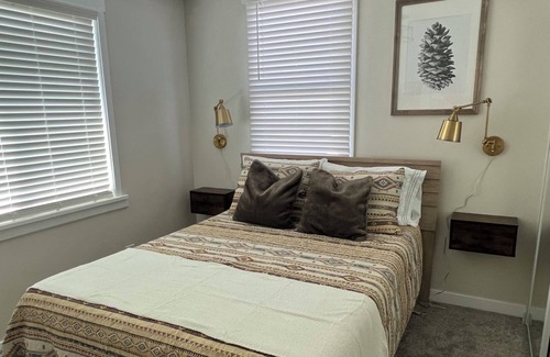 Orem Cabin | New remodeled Cabin in Orem, close to UVU, BYU, I-15, Sundance, Marriott Center
