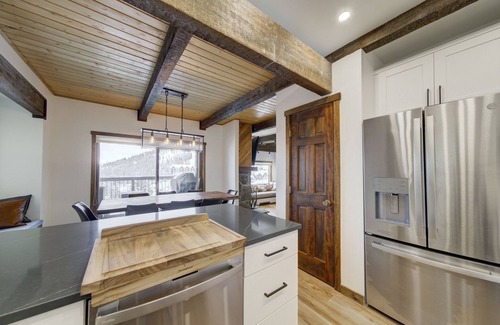 Big Sky Condo | Modern Duplex with Private Hot Tub & Ski-In/Ski-Out Access